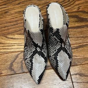 Marc fisher pointed toe snakeskin mule! Size 7.5